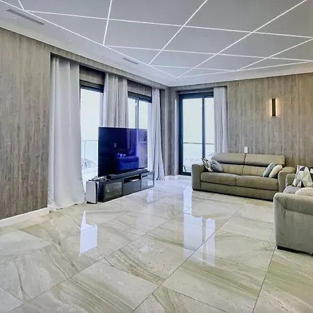 Fantastic Villa With Pool Landscape, Sea View Lloret de Mar